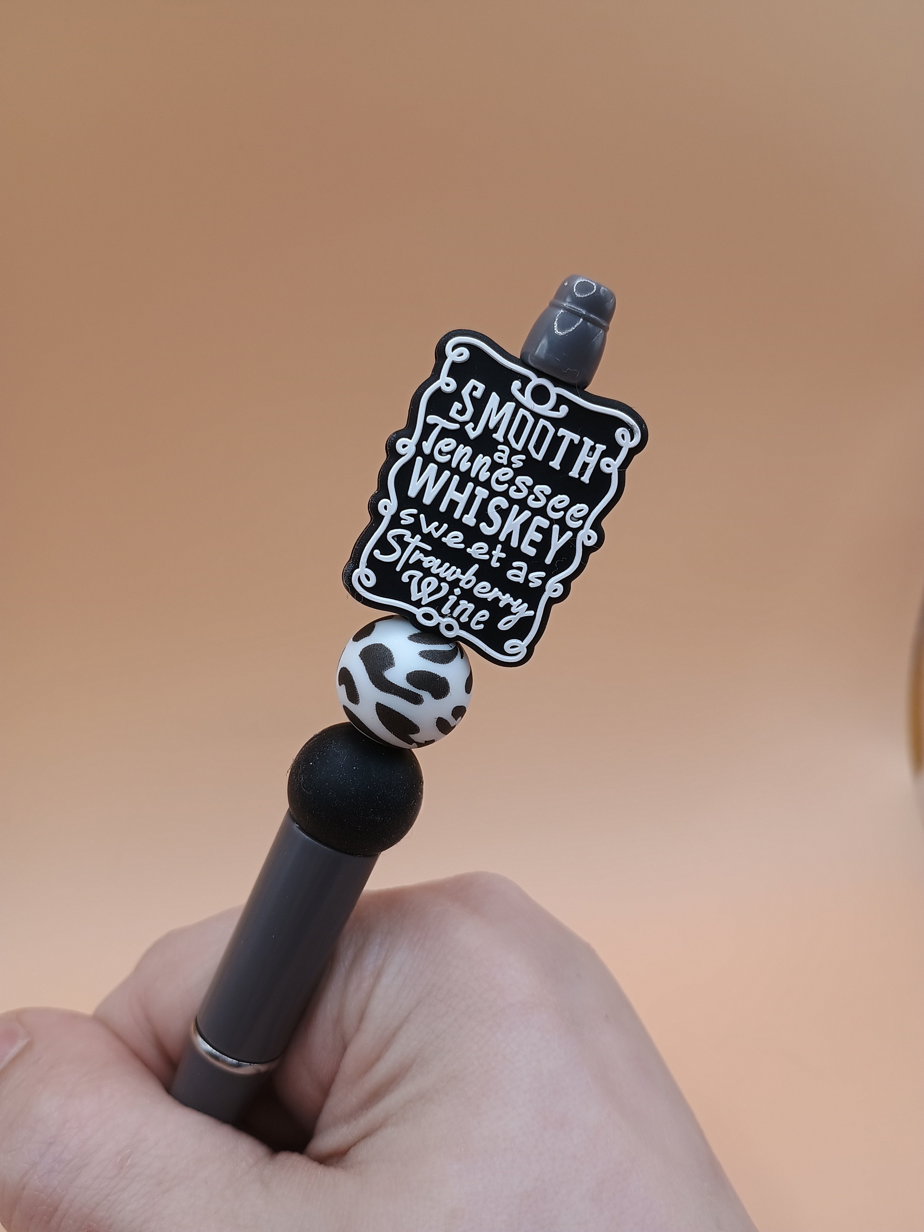 “Tennessee Whiskey / Strawberry Wine” Beaded Pen – Handmade 1.0 Ink Pen (2 Design Options)