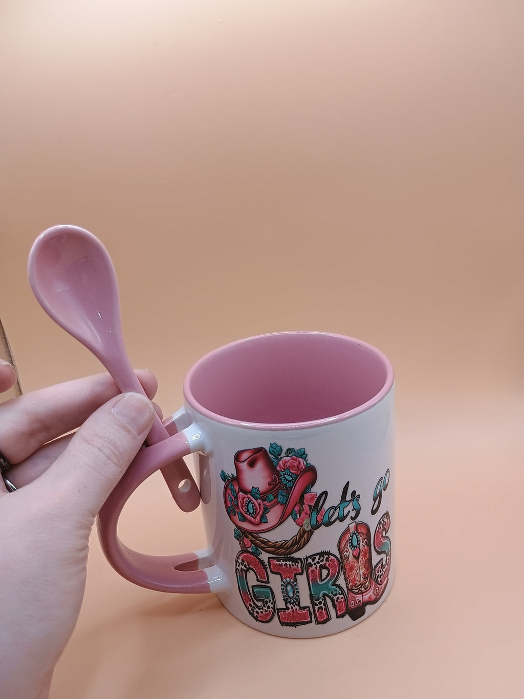 “Let’s Go Girls” Western Chic Ceramic Mug – White & Blush Pink Cowboy Coffee Cup with Spoon